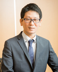 横田将宏弁護士